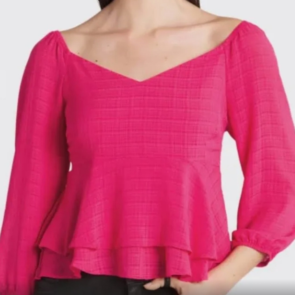 🌸 NWT! The General Good Capri Peplum Ruffle Blouse Fushia Size Medium
